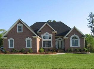 1100 S Windsor Dr, Kannapolis, NC 28081