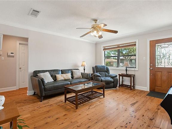4th image of 3509 Tulane Dr