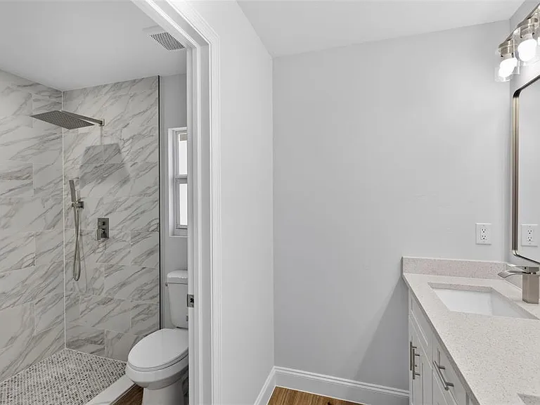 375 Denver Dr — Photo 18