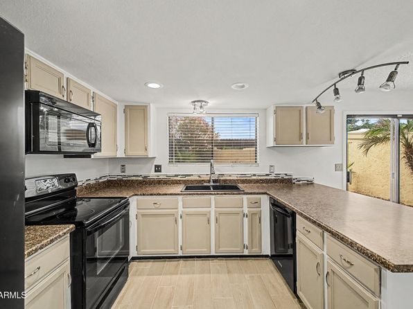5816 W CROCUS Drive, Glendale, AZ 85306