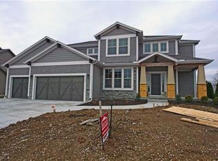 5140 W Meadow Lark Dr, Shawnee, KS 66226