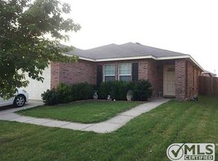 1817 Elk Lake Trl, Justin, TX 76247