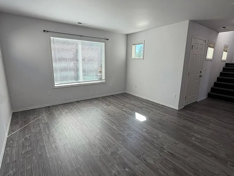3091 Walker Rd — Photo 5