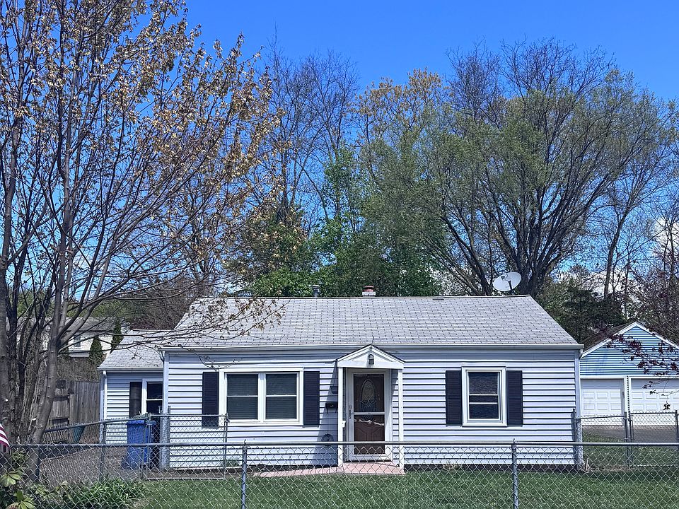 1st image of 70 Circle Drive