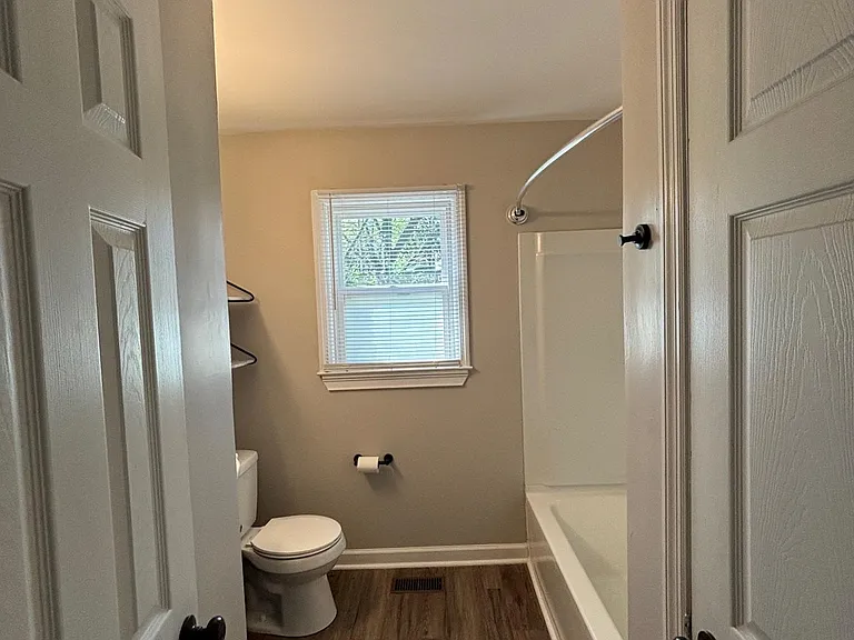 2803 Hester Ln NW — Photo 11