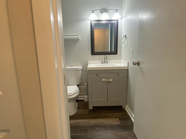 13050 Kensal Green Ct — Photo 12