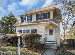12 Maple St, Irvington, NY 10533