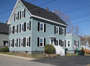 34 Collins St, Amesbury, MA 01913