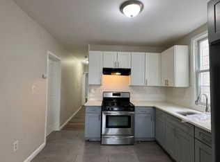 426 S 17th St FLOOR 3, Newark, NJ 07103
