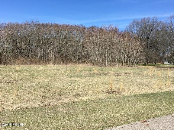 2nd image of 3195 Orchard Ln