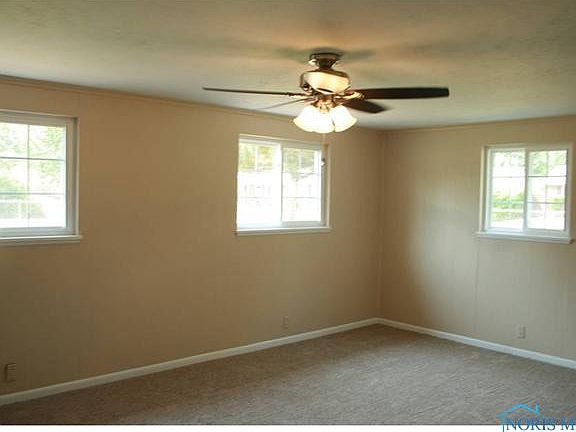 4th image of 301 S Harefoote St