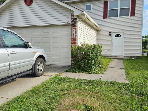 4129 Village Trace Blvd, Indianapolis, IN 46254