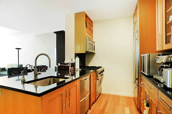 Rented by Town Residential | media 37