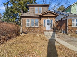 58 Arnold St, Hamilton, ON L8S 1R4