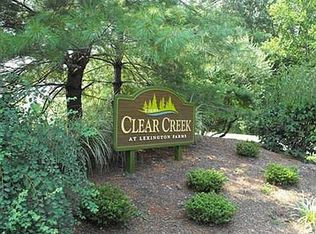 7 Dearborn Ln, Bear, DE 19701