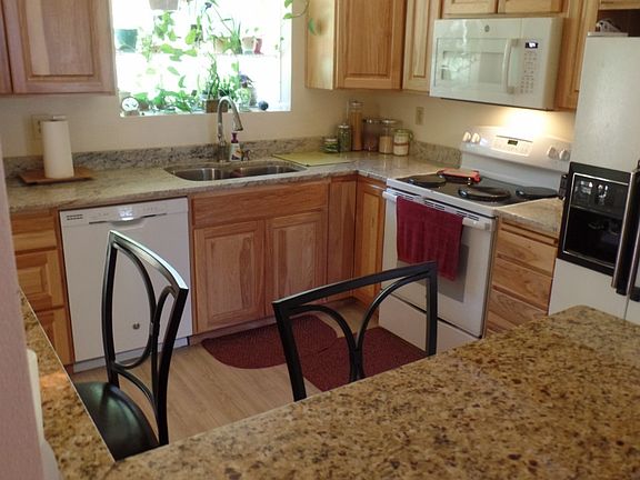5th image of 26306 Timberlane Dr SE
