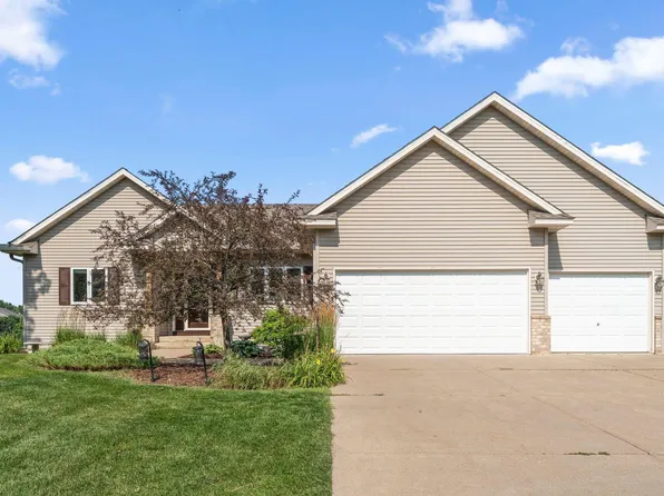 15900 Dakota Ln, Rosemount, MN 55068