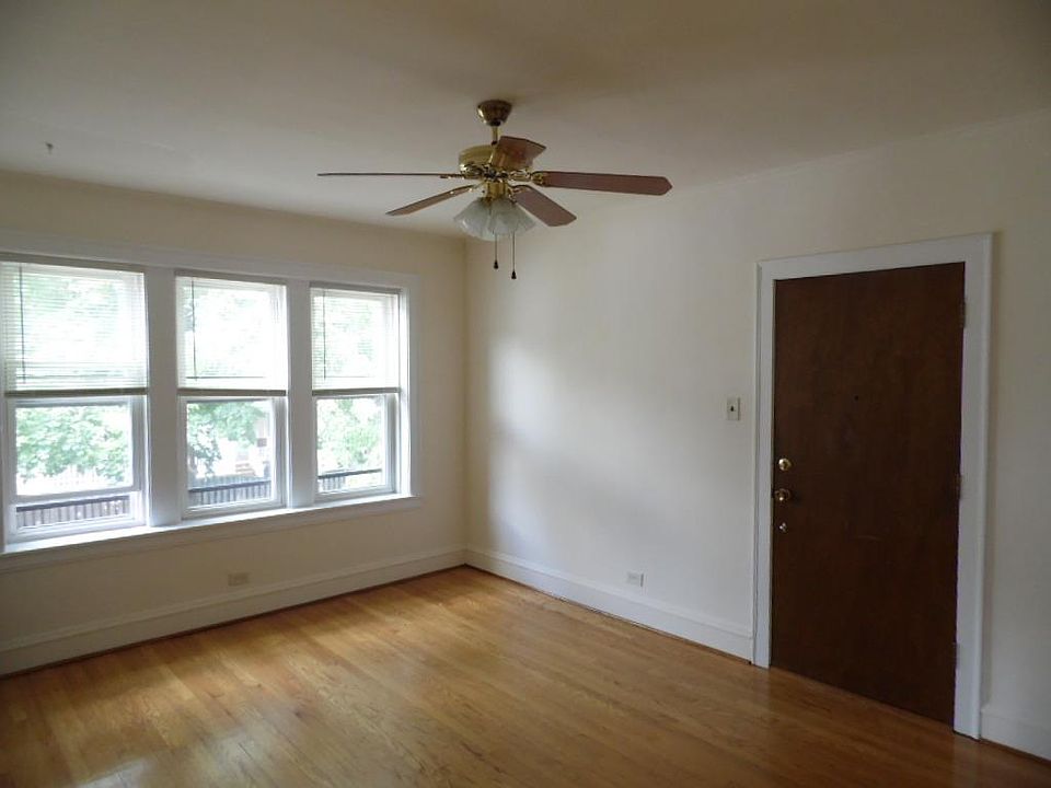 1st image of 4311 W Sunnyside Ave