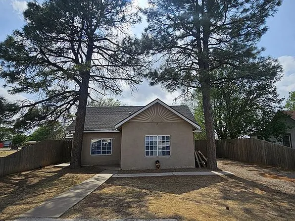 216 Townsend St, Spearman, TX 79081