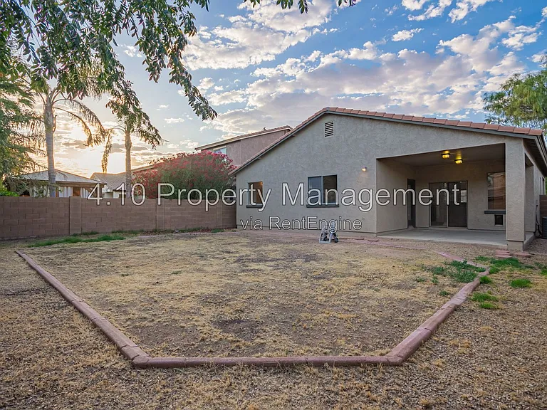 45305 W Balboa Dr — Photo 36