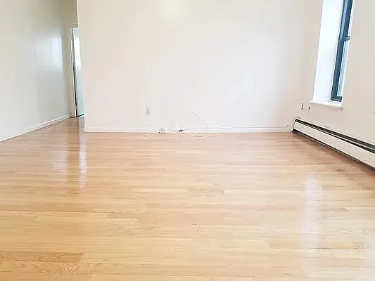 Rented by Virtual Real Estate | media 26