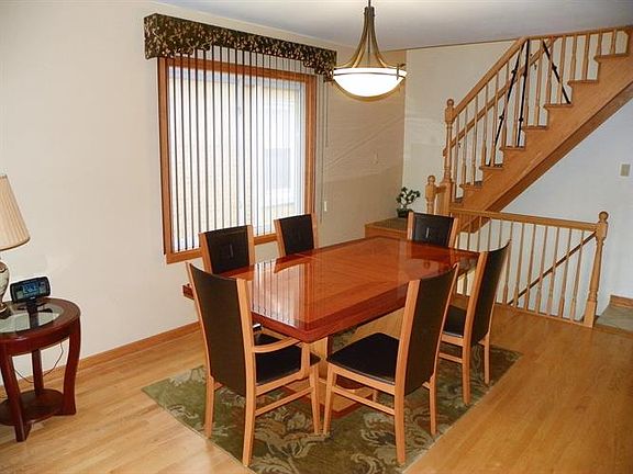 4th image of 7844 W Elmgrove Dr