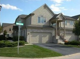 105 Santa Fe Ln, Willow Springs, IL 60480