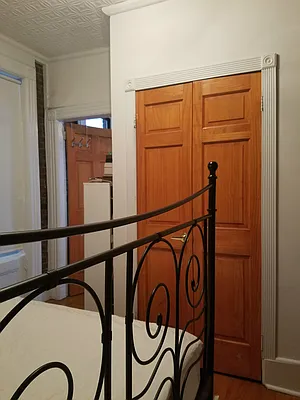 Rented by Keller Williams NYC | media 16