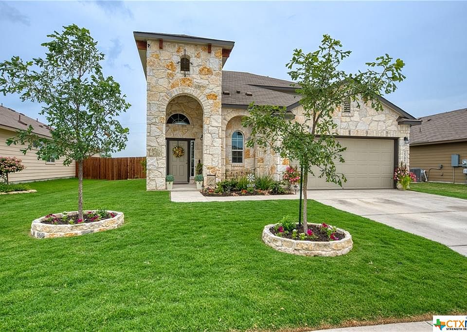 1st image of 2305 Lighthouse Dr
