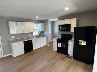 1406 Hayden St, Athens, AL 35611