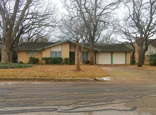 1306 Cochise Dr, Arlington, TX 76012