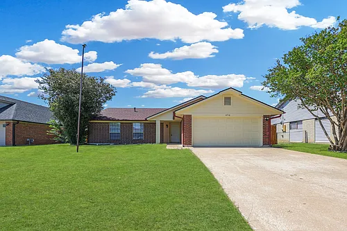4716 Glass Mountain Dr Photo 1