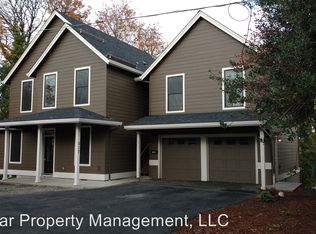 517 13th St, Oregon City, OR 97045