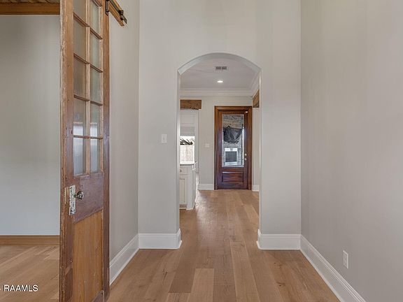 3rd image of 103 Cascade Palm Ct