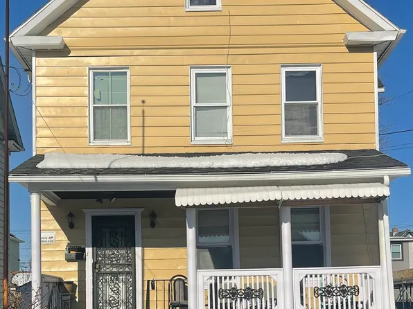 231 Deforest Avenue, Bridgeport, CT 06607