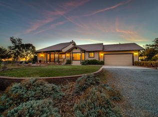 22510 Meadowcrest Ln, Palo Cedro, CA 96073
