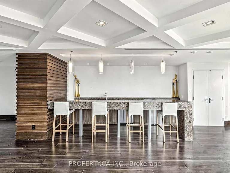 1235 Bayly St #614 — Photo 42