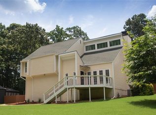 5048 Rebel Ridge Ct NW, Peachtree Corners, GA 30092