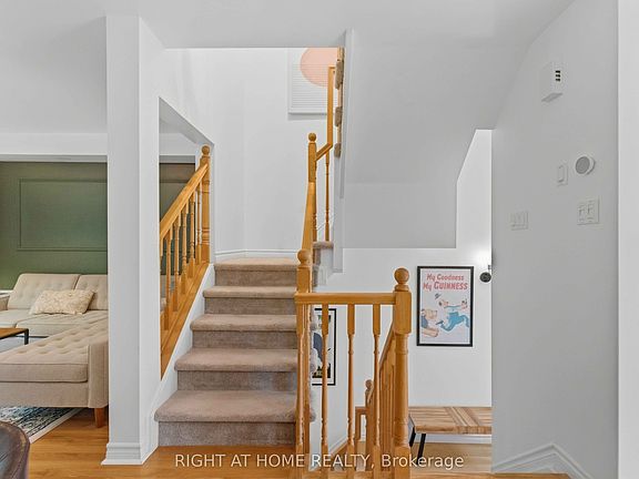 4th image of 581 Lisgar St