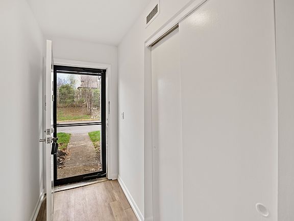 4th image of 1900 Richard Jones Rd APT K1