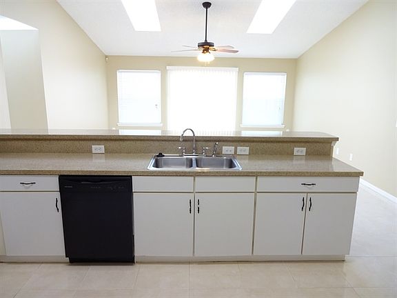 5th image of 1514 Eddings Grove Ln