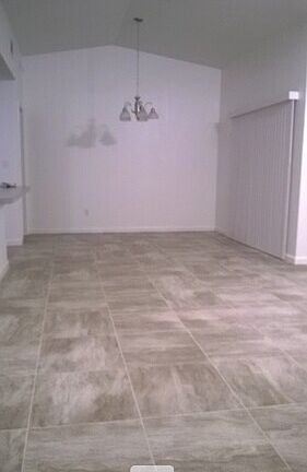 2nd image of 5425 Stratfield Dr