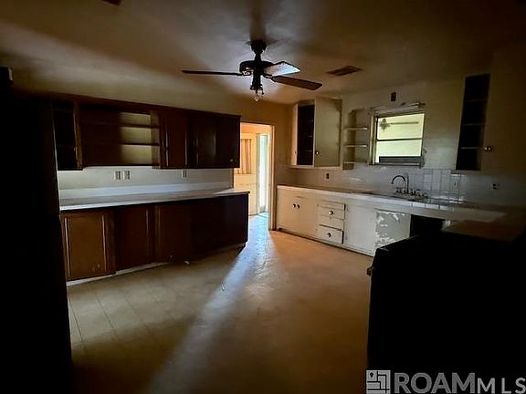 5th image of 328 Park Ave
