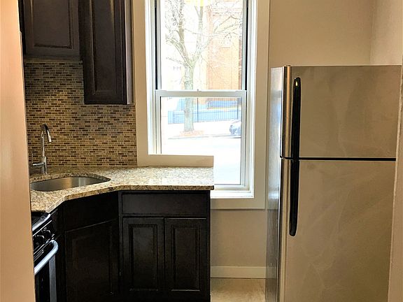2nd image of 784 Mlk Blvd APT 1