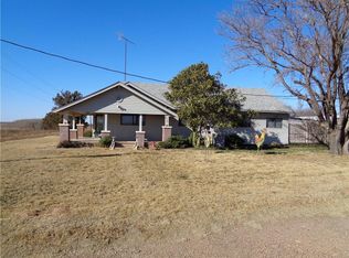 21340 County Road Ew #185, Frederick, OK 73542