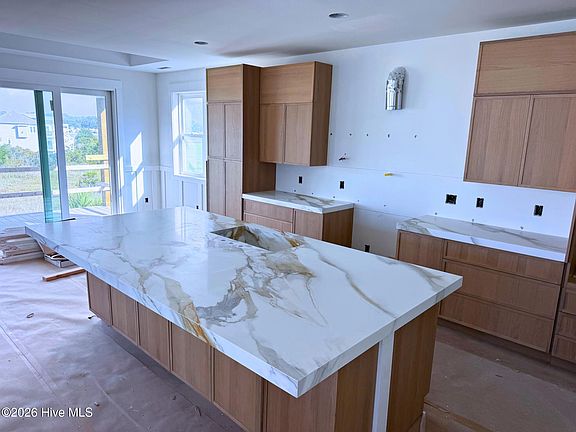 3rd image of 17 Grand View Drive