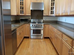 4509 25th St #A, San Francisco, CA 94114