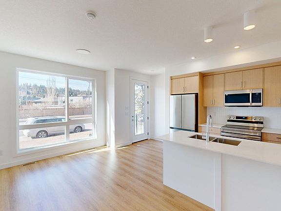 5th image of 3528 3rd Ave NW #204