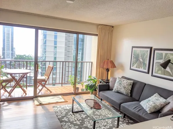 2140 Kuhio Ave APT 2006, Honolulu, HI 96815