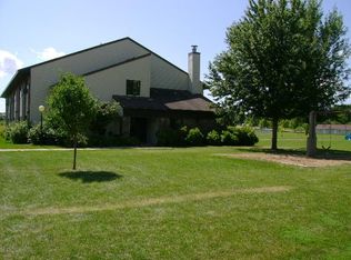 550 E Thielke Ave APT 201, Appleton, MN 56208